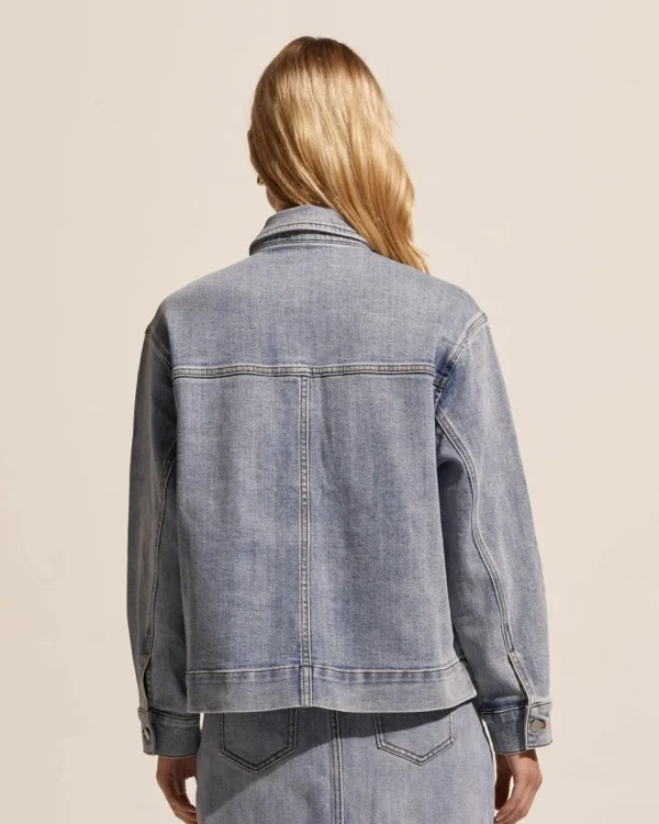 New zoe kratzmann Edit Jacket-Washed Denim